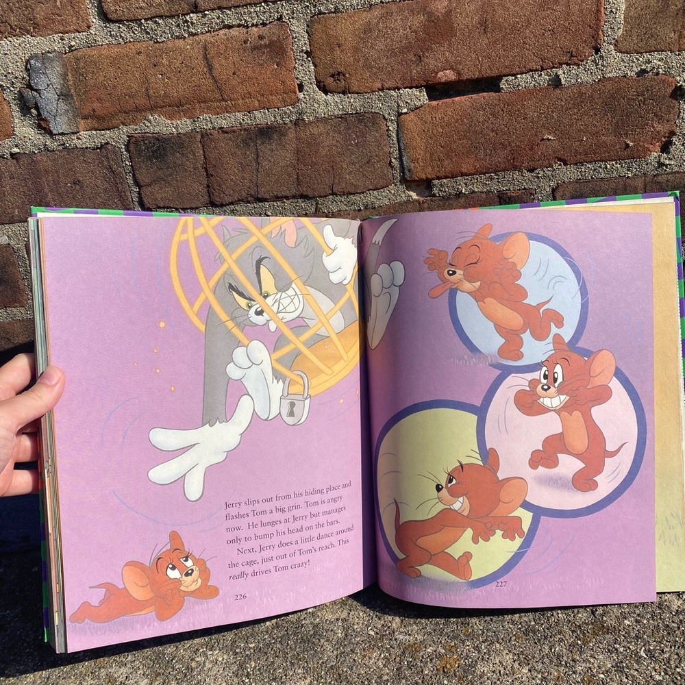 Cartoon Network Cartoon Classics Collection Volume Two - Multicolor - Picture 3 of 12